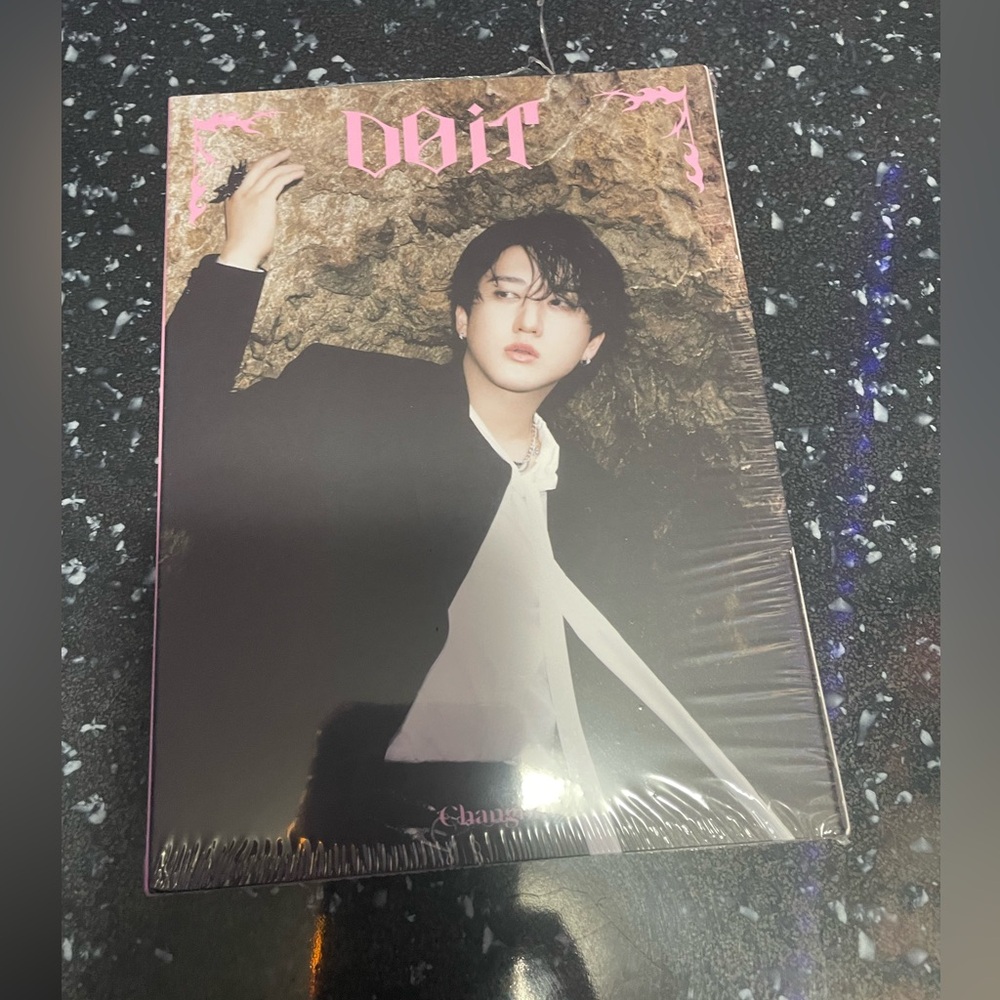 Stray Kids DO IT Changbin Accordion Album